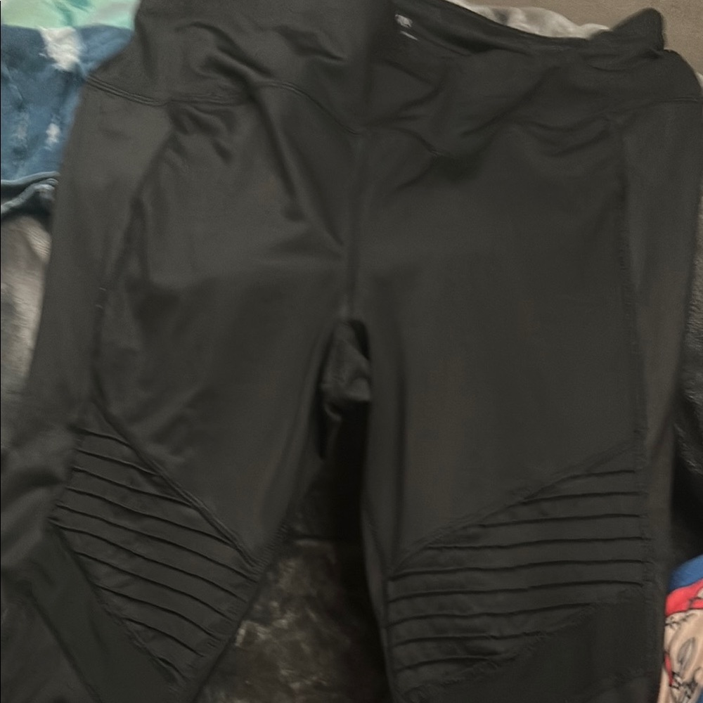 Danskin Black Leggings